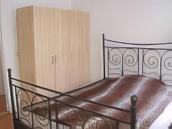 Vermittlung einer möblierten Wohnung, Berlin-Wedding — Wohnung vermietet