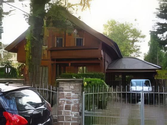Mietwohnung in einem 2-Familienhaus, Hohen Neuendorf, Ernst-Moritz-Arndt-Str. — Wohnung vermietet